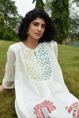 PINTUCKS YOKE HAND BLOCK TUNIC